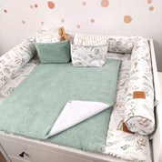 Wickelauflage mit wasserdichte abknöpfbare Auflage mit Druckknöpfen Floral Salbei Mint Frottee