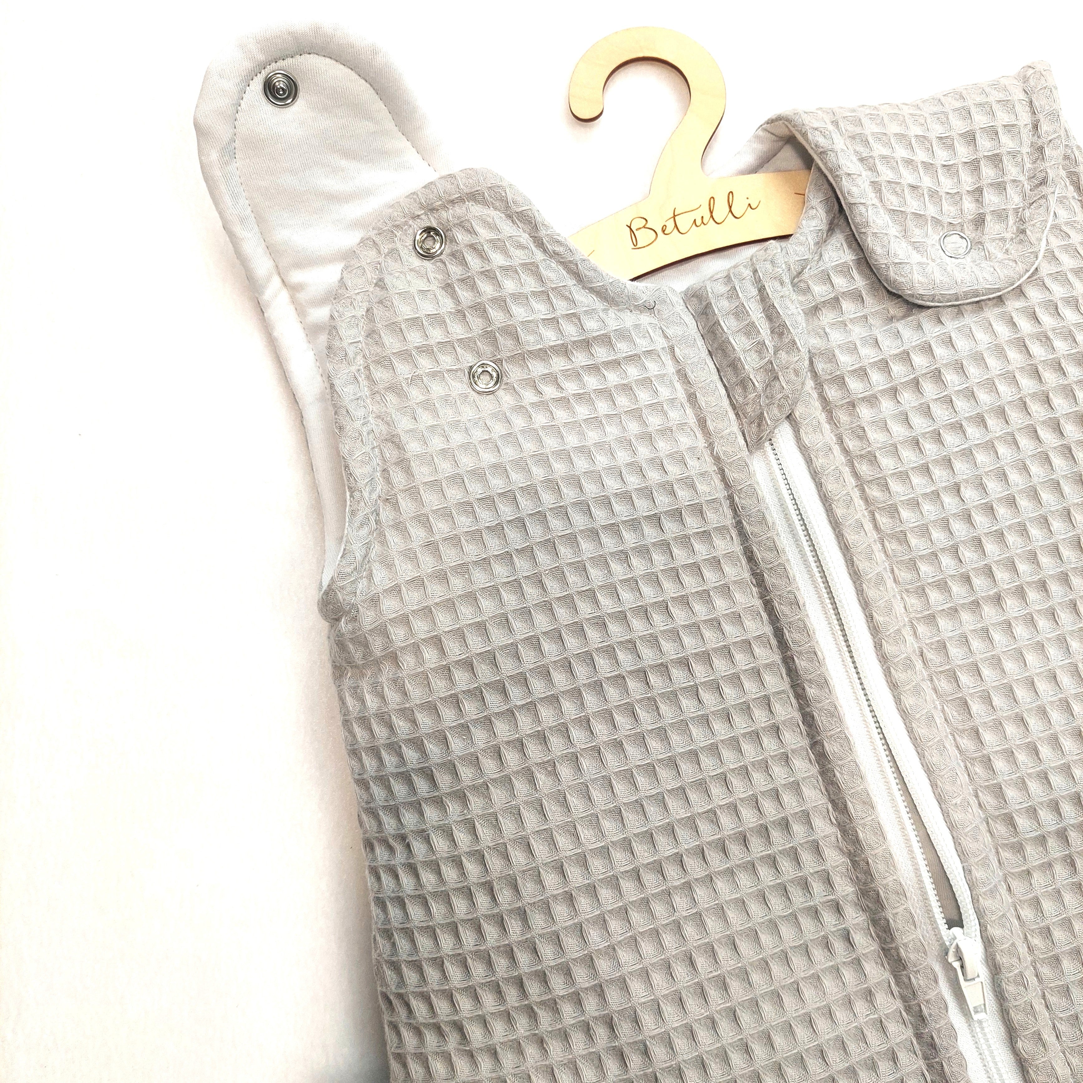 Baby Schlafsack Waffel Hellgrau – Betulli