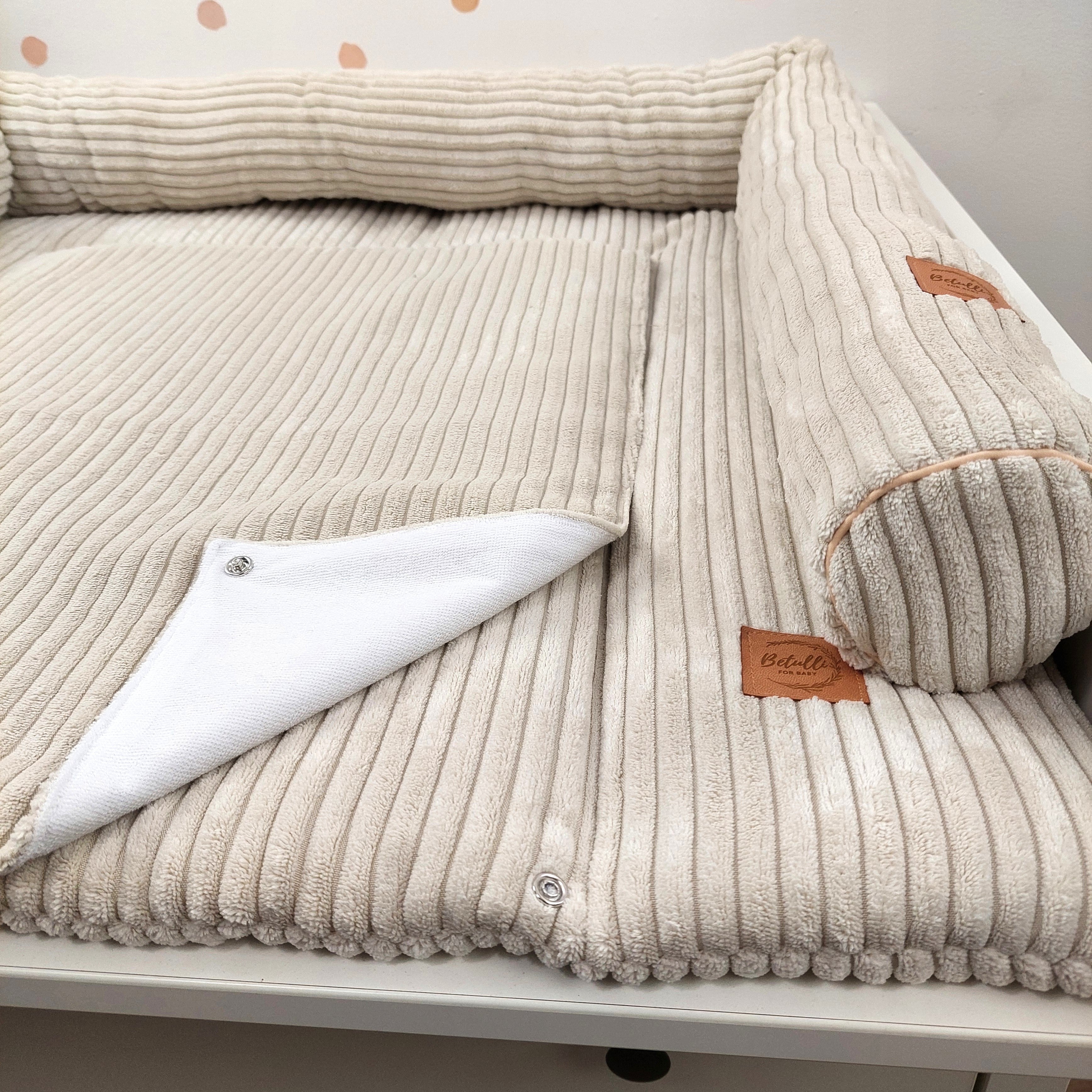 Cord Wickelauflage Hellbeige mit abnehmbarer wasserdichter Auflage mit Druckknöpfen