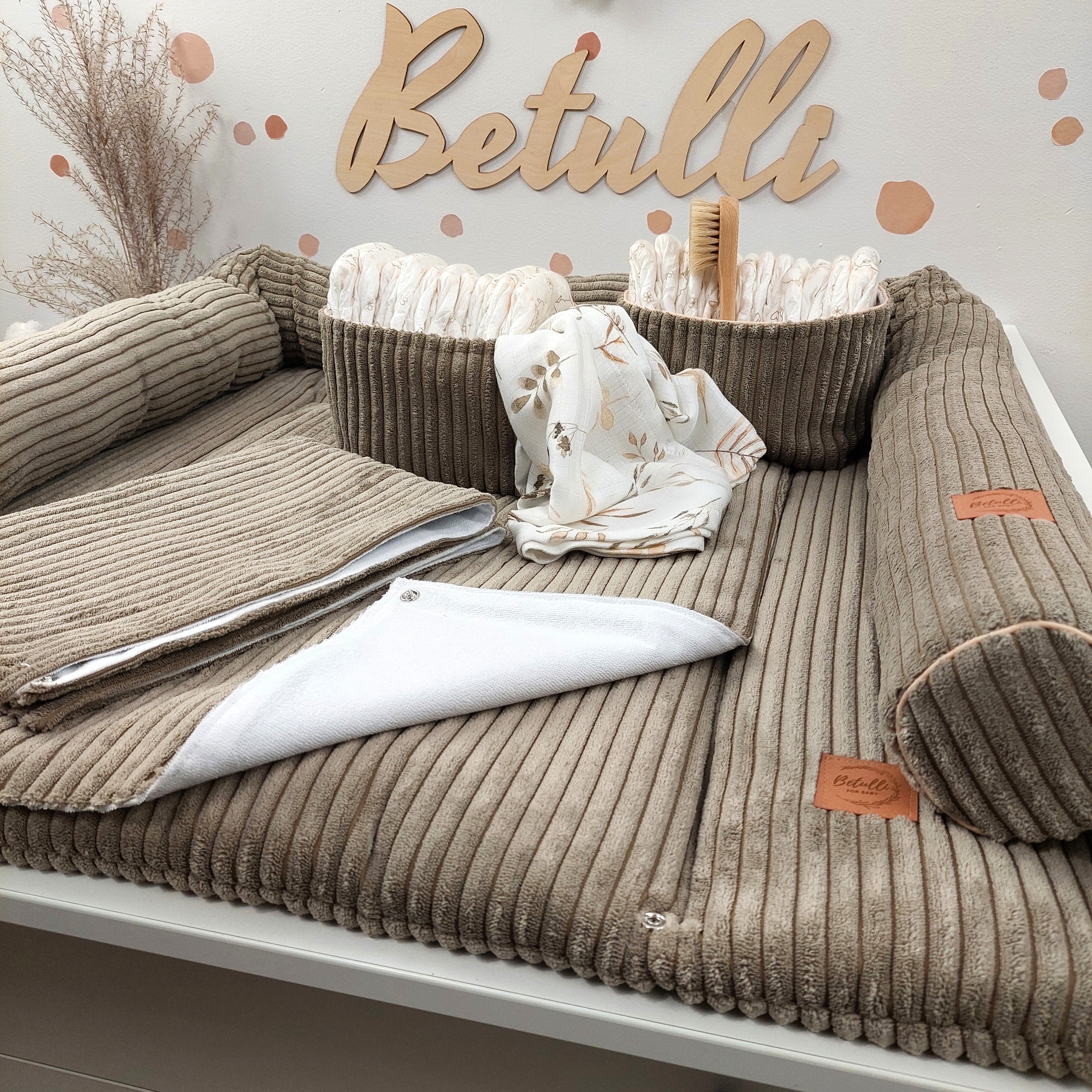 Cord Wickelauflage Taupe mit abnehmbarer wasserdichter Auflage mit Druckknöpfen