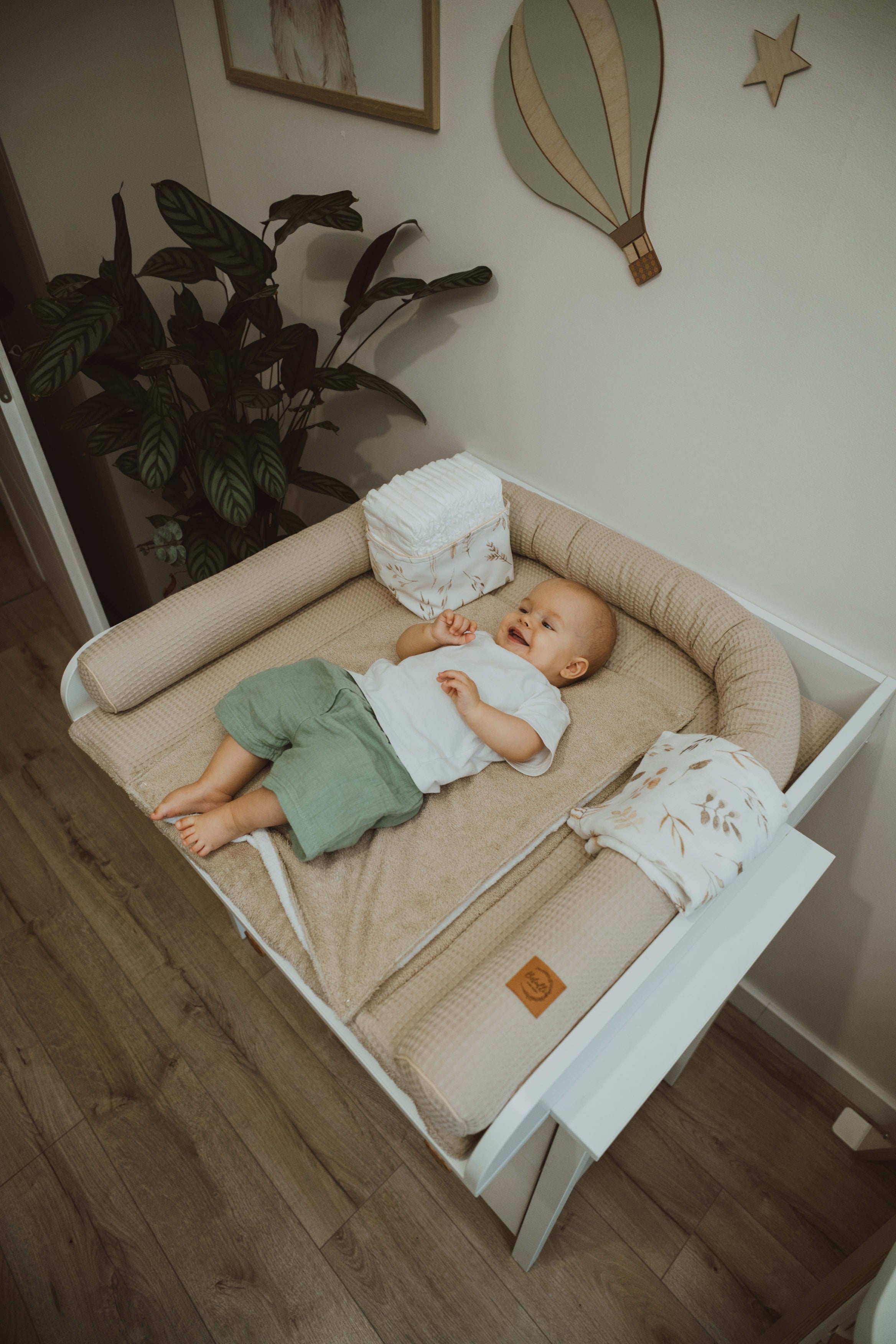 Wickelauflage mit wasserdichte abknöpfbare Auflage mit Druckknöpfen Hellbeige Frottee und Waffel