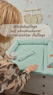 Wickelauflage mit wasserdichte abknöpfbare Auflage mit Druckknöpfen Salbeigrün Frottee und Waffel