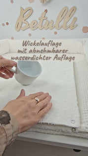 Wickelauflage mit wasserdichte abknöpfbare Auflage mit Druckknöpfen Weiße Creme Frottee und Waffel