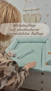 Wickelauflage mit wasserdichte abknöpfbare Auflage mit Druckknöpfen Salbeigrün Frottee und Waffel
